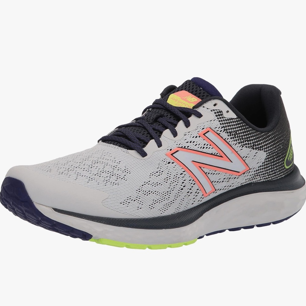 New Balance Women's Fresh Foam 680 V7 Running Shoe  Size 6.5